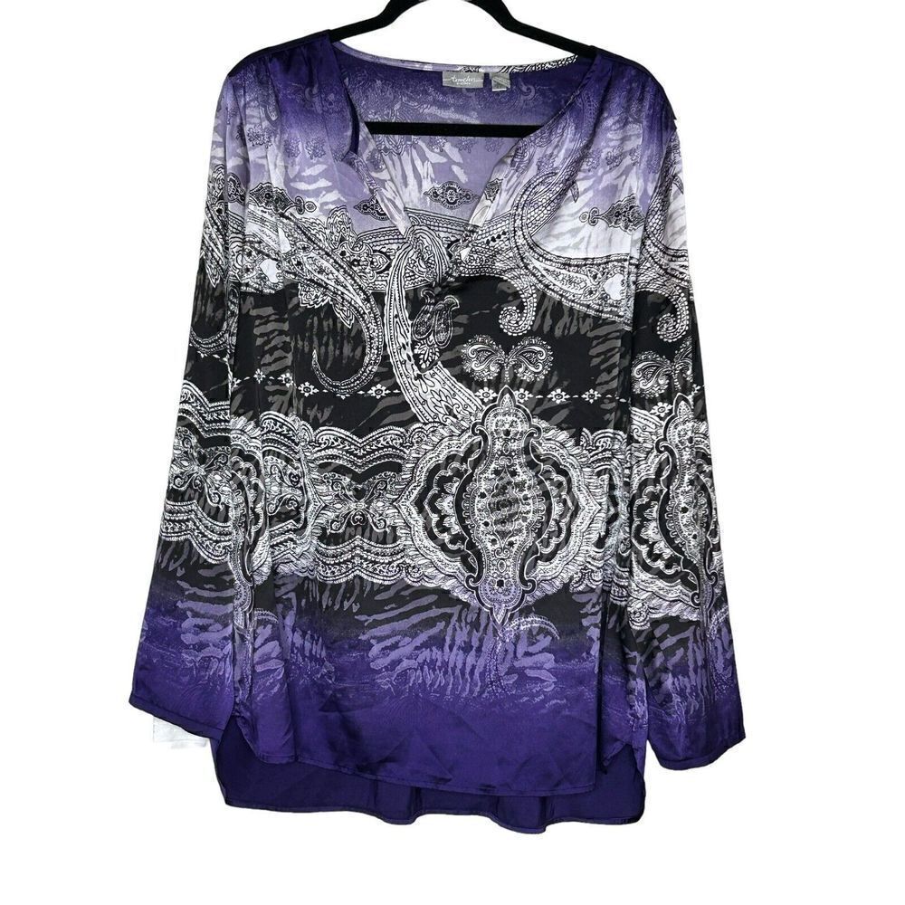 Chico’s Travelers Split V Neck Paisley Long Sleeve Silky Top Sz 3